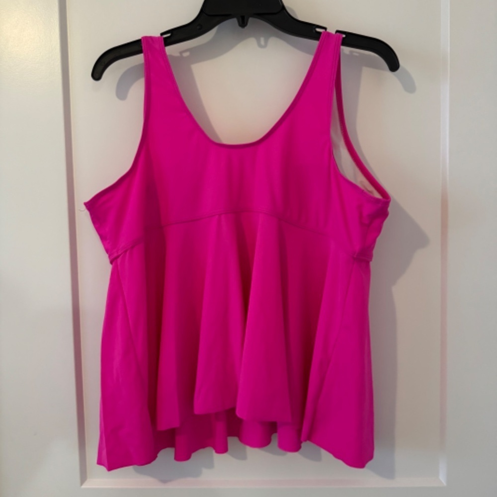 ❤️Hot Pink Swim Top❤️ - Picture 2 of 3